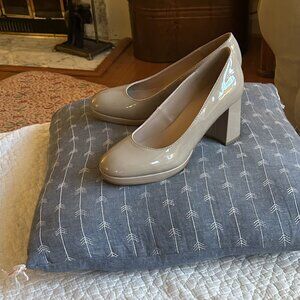 Bandolino Platform Block Heel Pump, 8.5M, LIGHT NATURAL PATENT